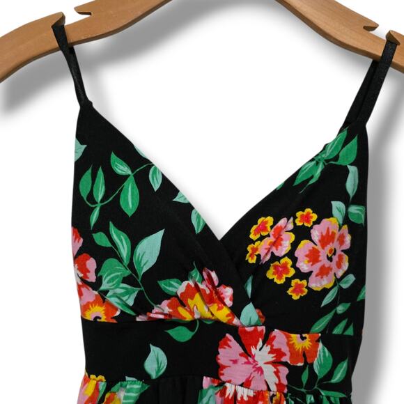 No Boundaries Juniors Floral Dress Small 3/5 Adjustable Straps Built-In Cups - Picture 3 of 9